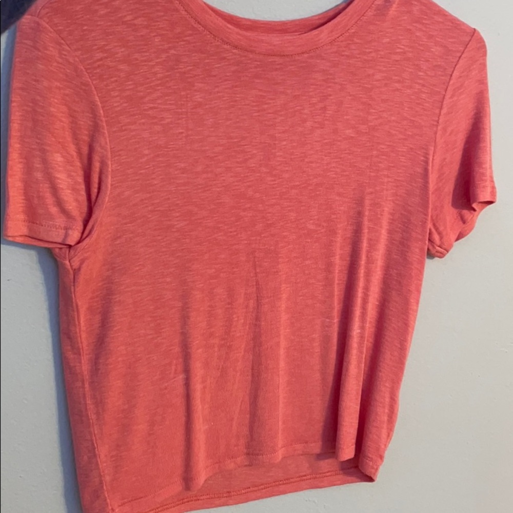 American eagle coral shirt